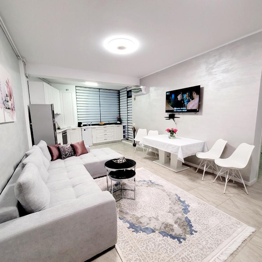 Zen Garden Apartament De Lux Nou Pe Malul Marii Konstanca Zewnętrze zdjęcie